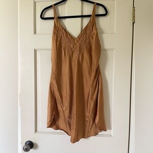 Victoria's Secret Gold Label Vintage Burnt Orange 100% Silk Slip Size L